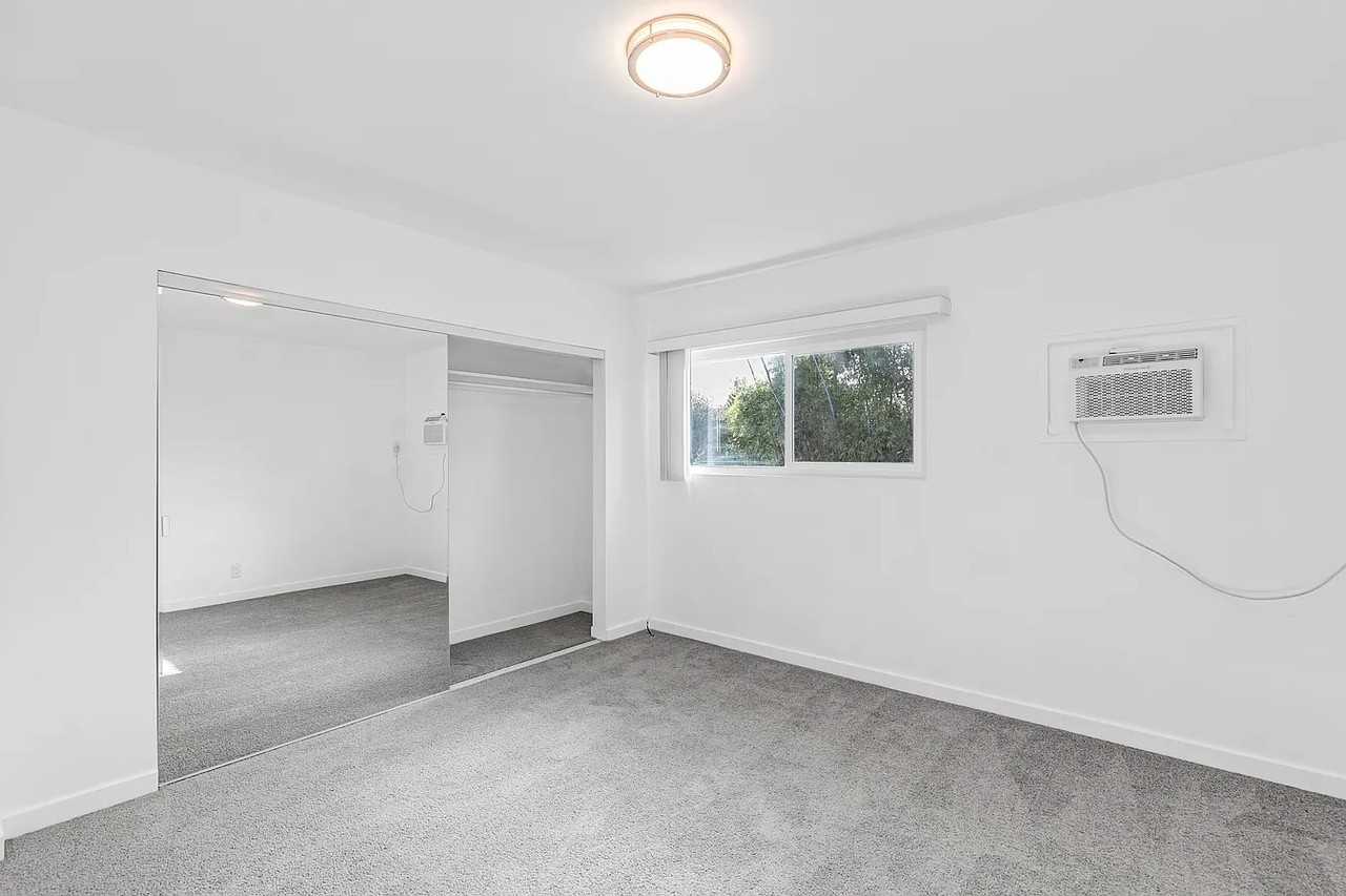 4921 Coldwater Canyon Ave #6 - Photo 2 of 10