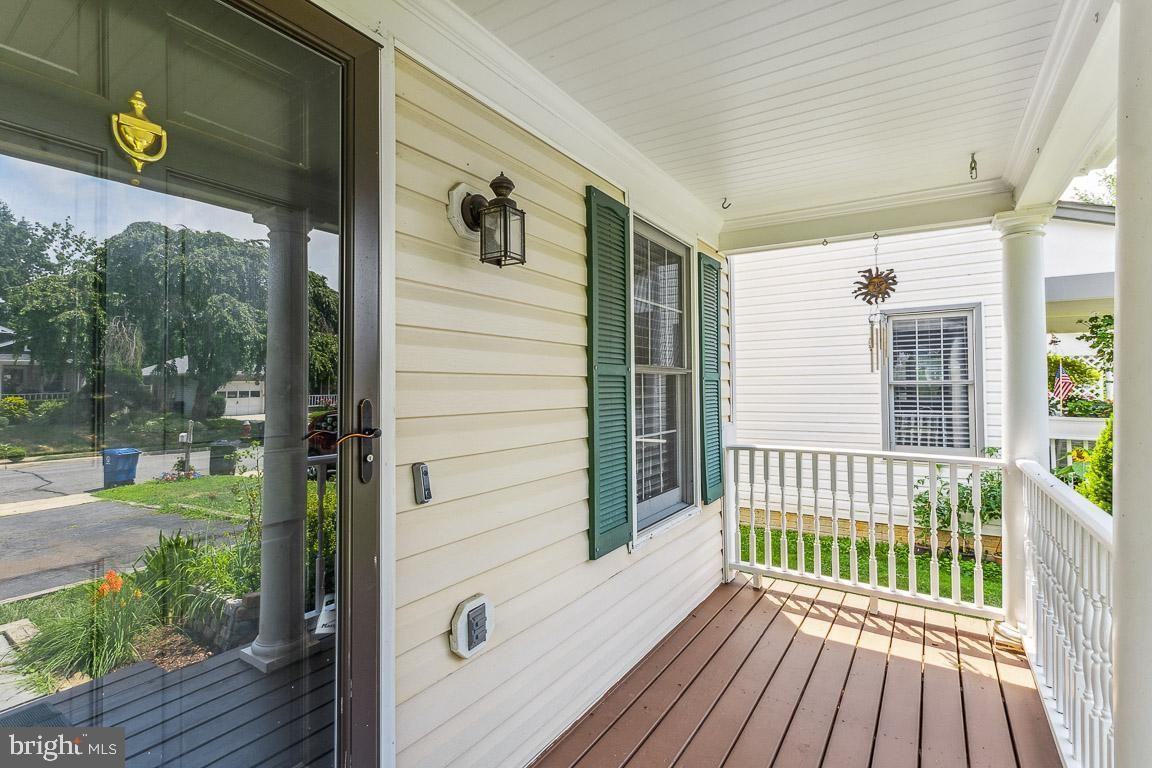 208 Wilson Ave Nw - Photo 2 of 30