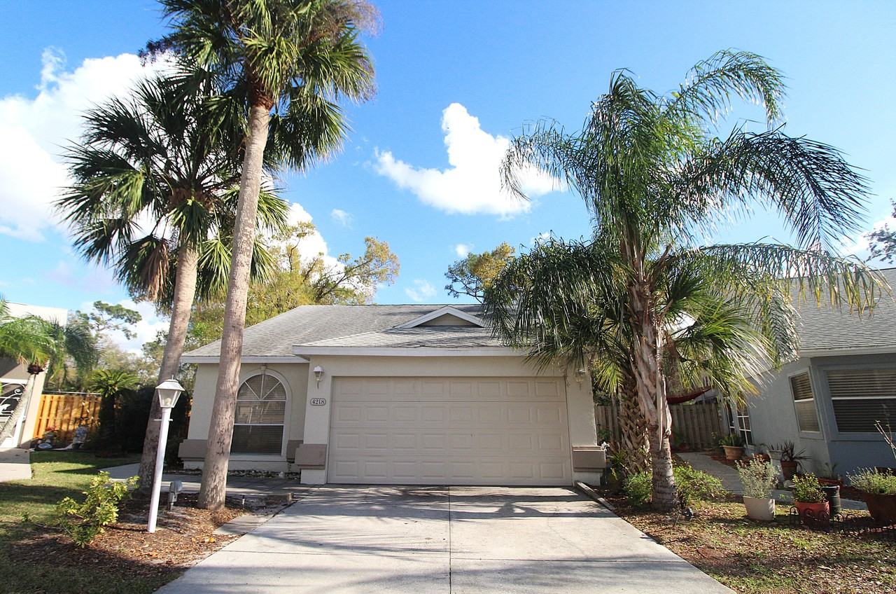 4218 Saint Charles Dr