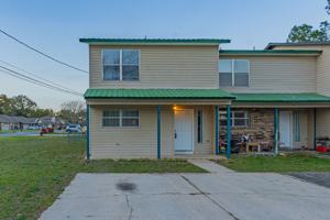 featured image of 1702 E 1st Ave