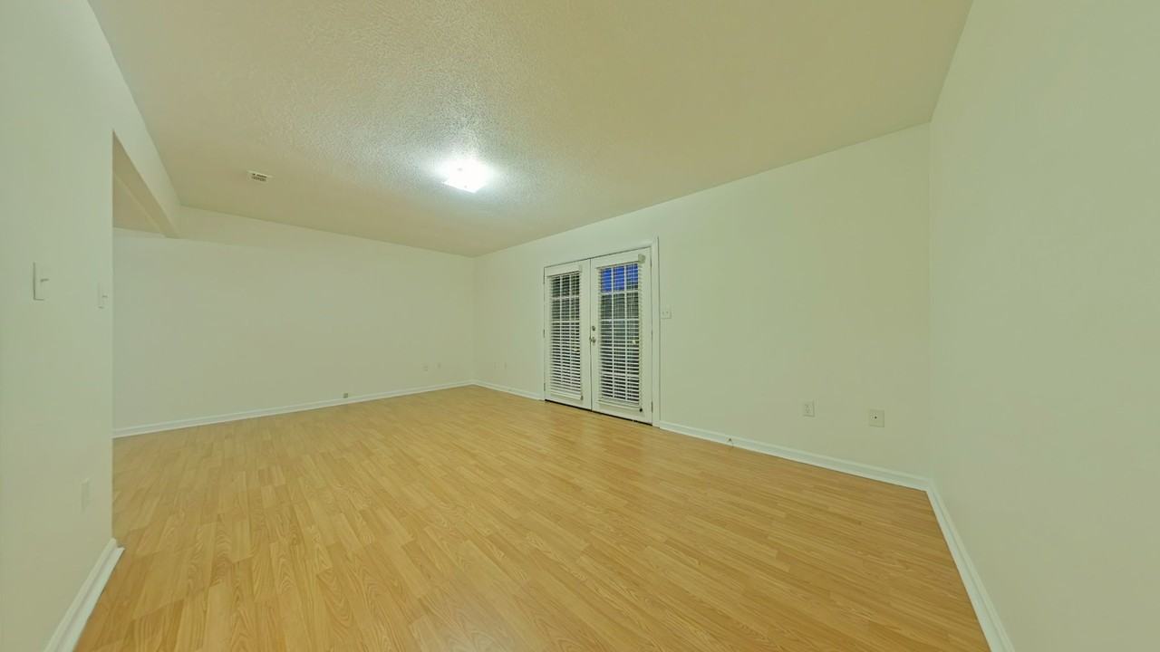 1702 E 1st Ave - Photo 3 of 14