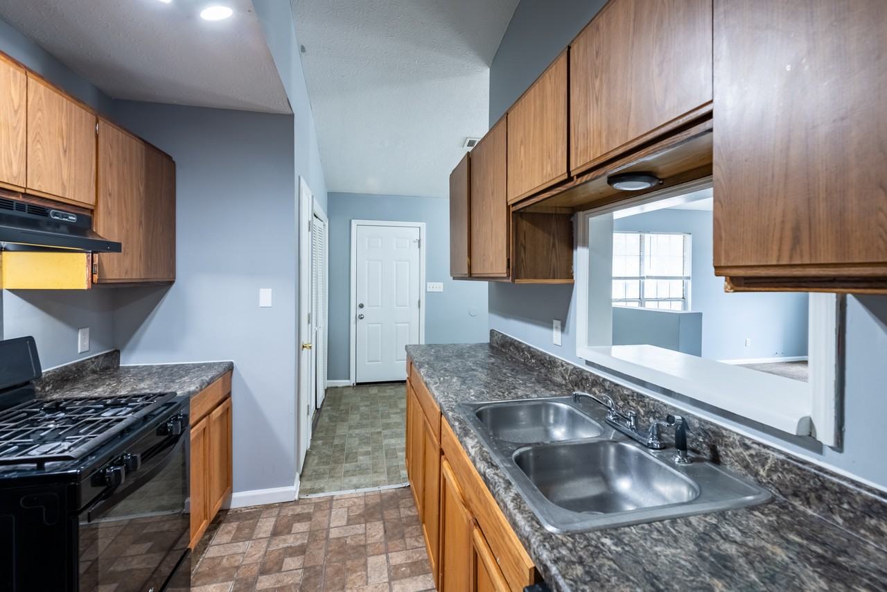 5568 Mallard Trl - Photo 4 of 29