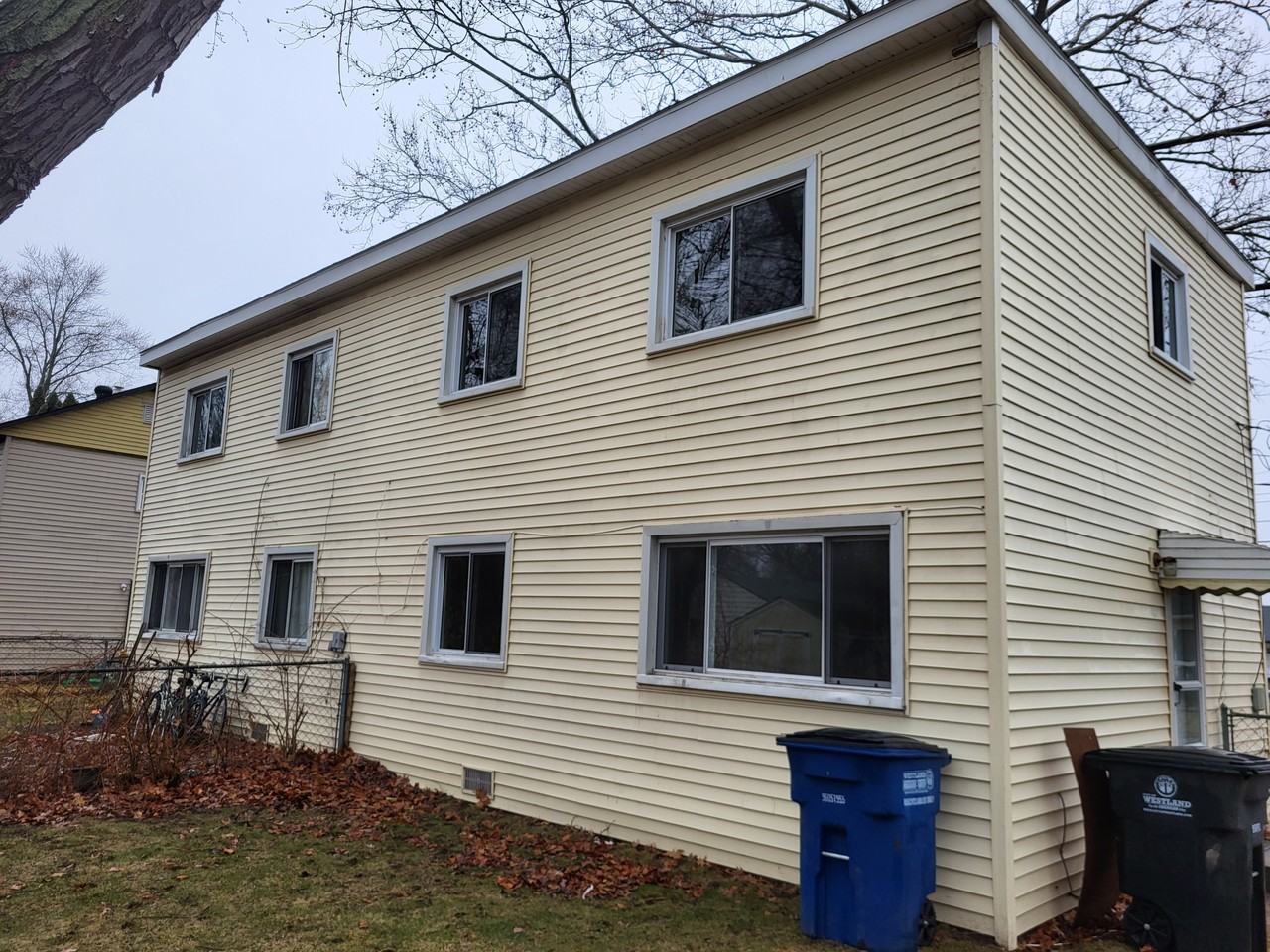 32009 Ottawa St - Photo 2 of 10