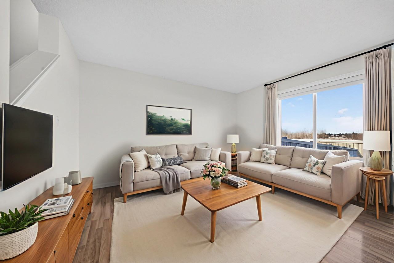 5212 1a Ave Sw - Photo 2 of 42