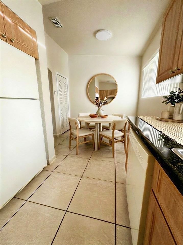 7121 Nw 174th Ter #202 - Photo 4 of 7