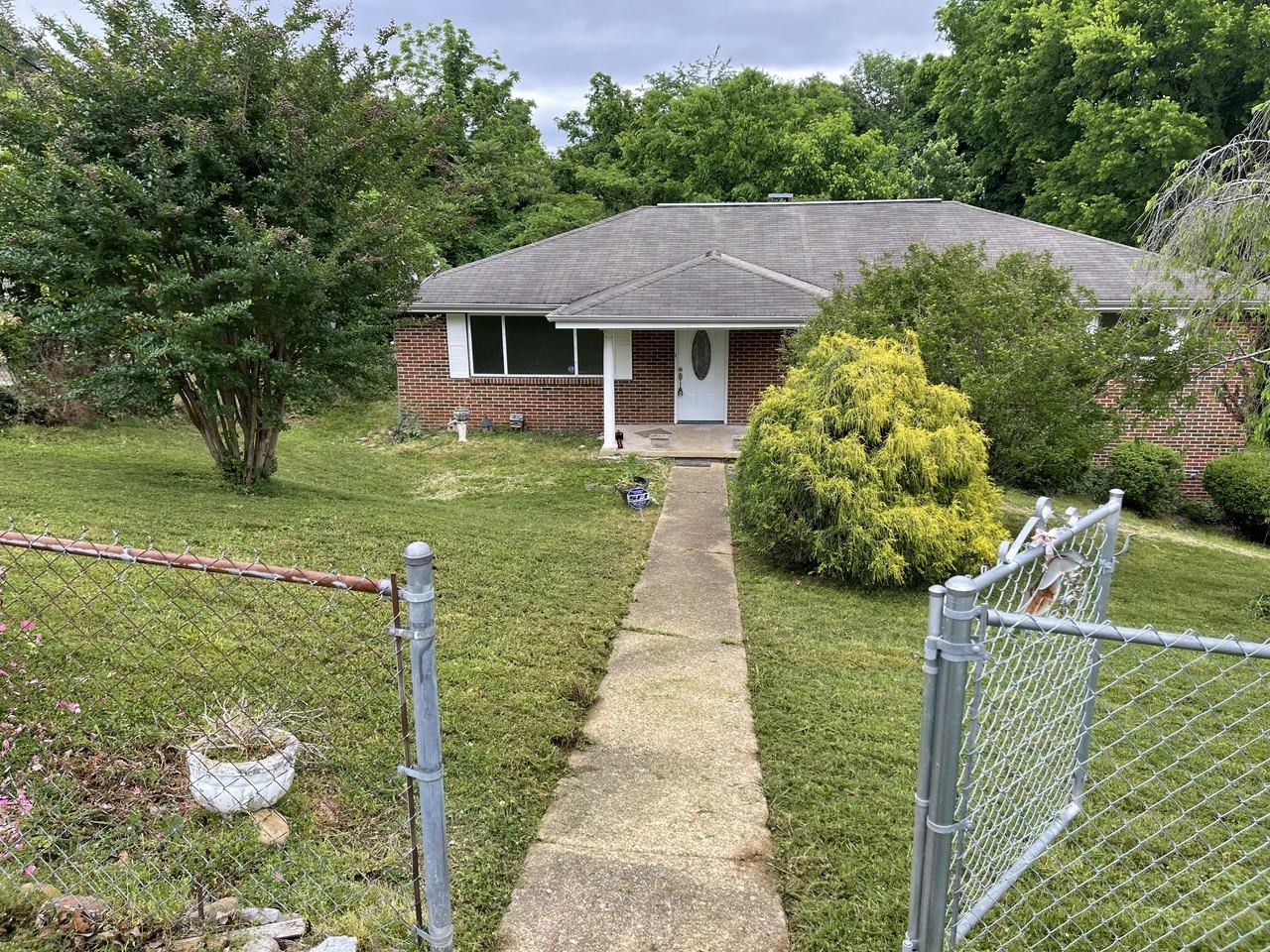 4630 Sherry Ln #NA - Photo 2 of 18