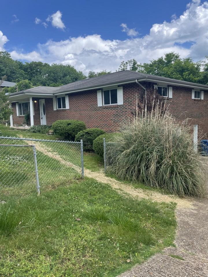 4630 Sherry Ln #NA - Photo 4 of 18