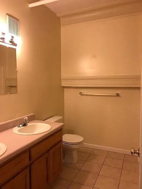 230 W Genesee St - Photo 2 of 5