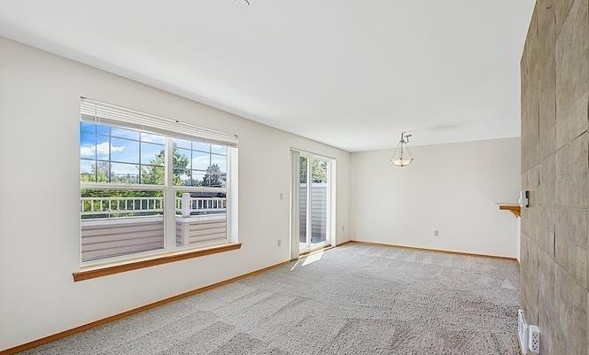 2820 E Madison St - Photo 3 of 12