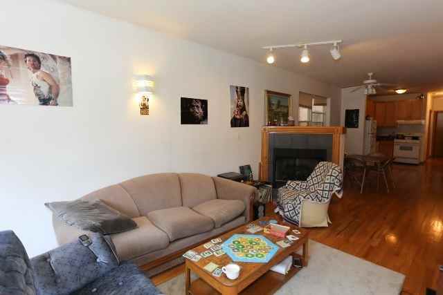 1031 N Mozart St #8Q - Photo 7 of 20