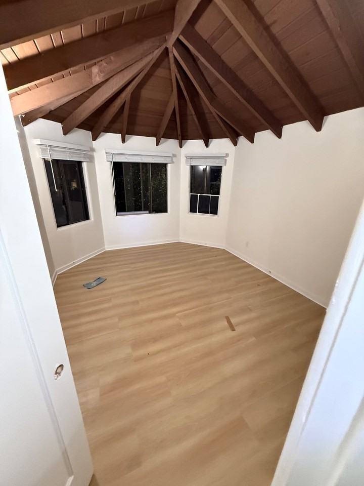 1700 LeRoy Ave - Photo 2 of 3