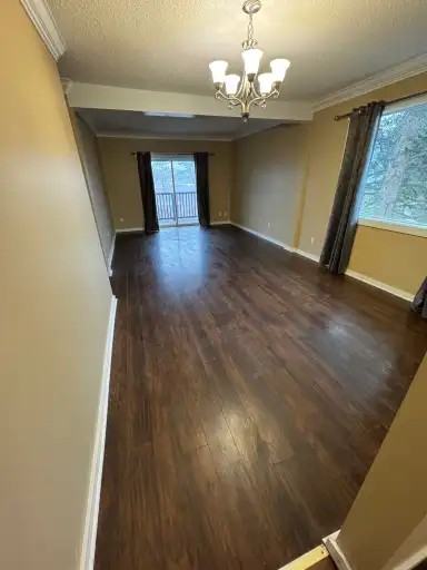 24 Columbia St W #MAIN - Photo 2 of 6