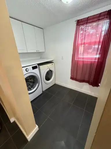 24 Columbia St W #MAIN - Photo 6 of 6