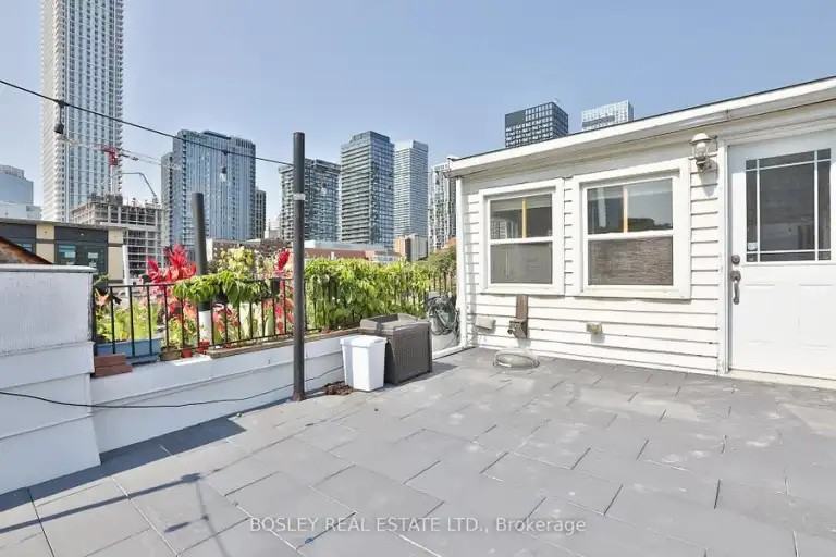 179 Queen St E #3 - Photo 3 of 11