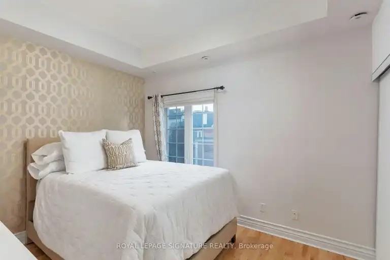 539 Jarvis St #M8 - Photo 7 of 11