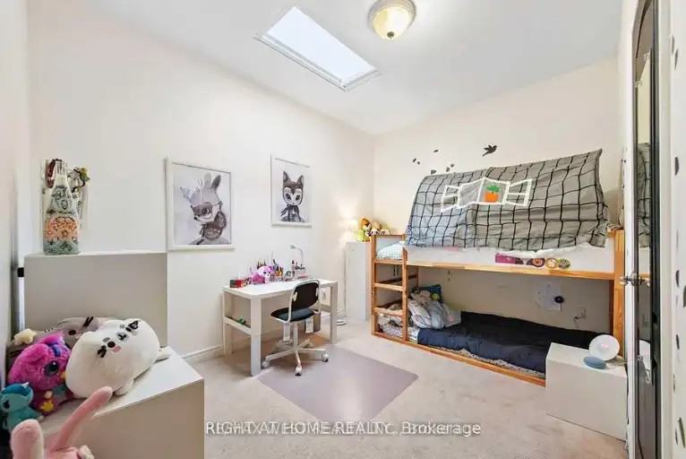 1463 Queen St E - Photo 3 of 16