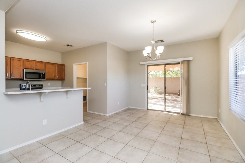 119 E Mountain View Rd - Photo 7 of 16