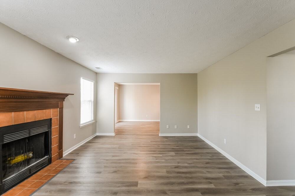 5223 Pin Oak Dr - Photo 6 of 17