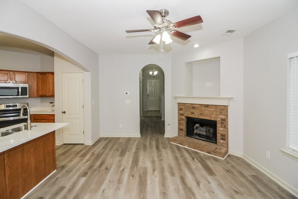 1254 Carlton Ridge Dr - Photo 4 of 17