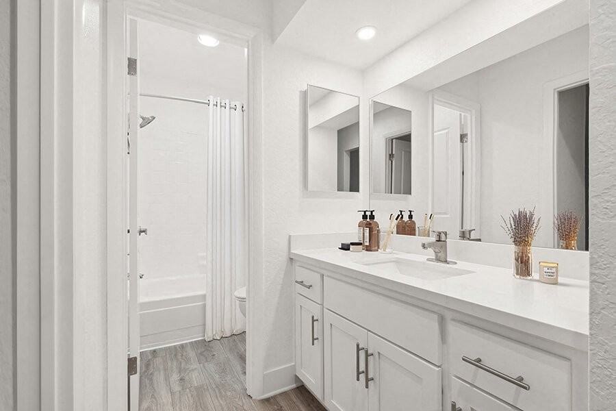 Horizon - Photo 5 of 30