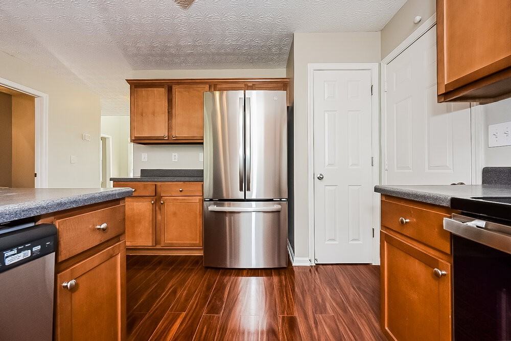 9312 Scarlett Dr Sw - Photo 6 of 17