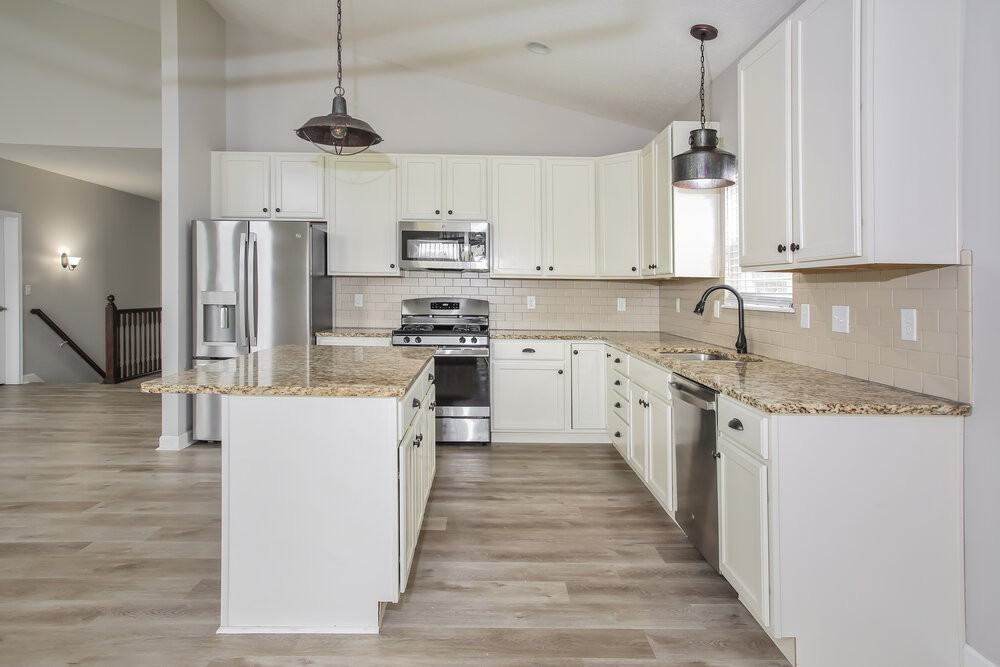 4423 Edgarton Dr - Photo 6 of 17