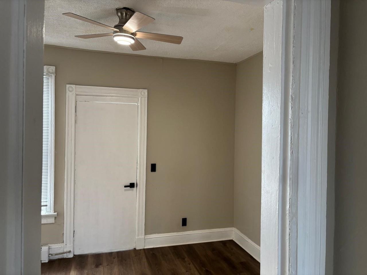 633 Main St #3 - Photo 7 of 14