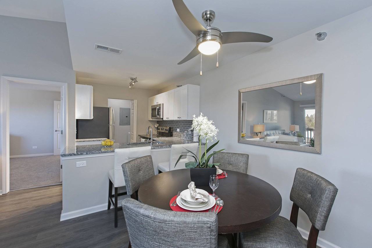 Hawthorn at Oakhurst - Photo 6 of 28