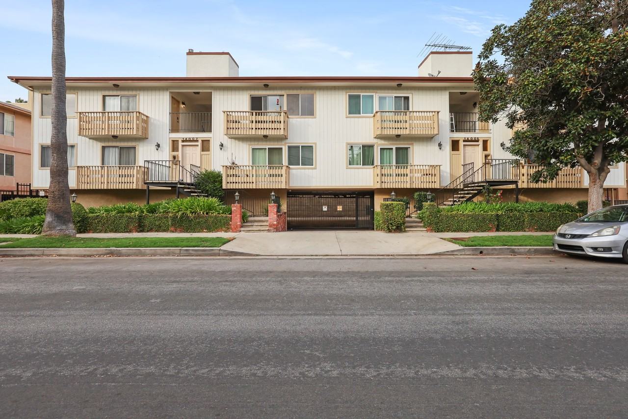 14005 Milbank St #4 - Photo 2 of 32