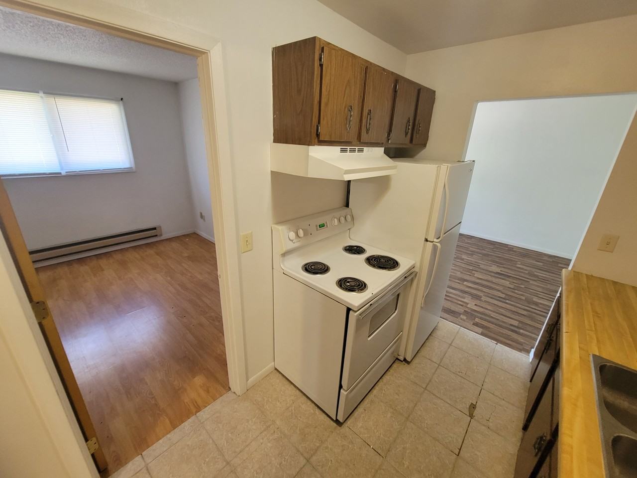 919 Gould St #15 - Photo 6 of 11