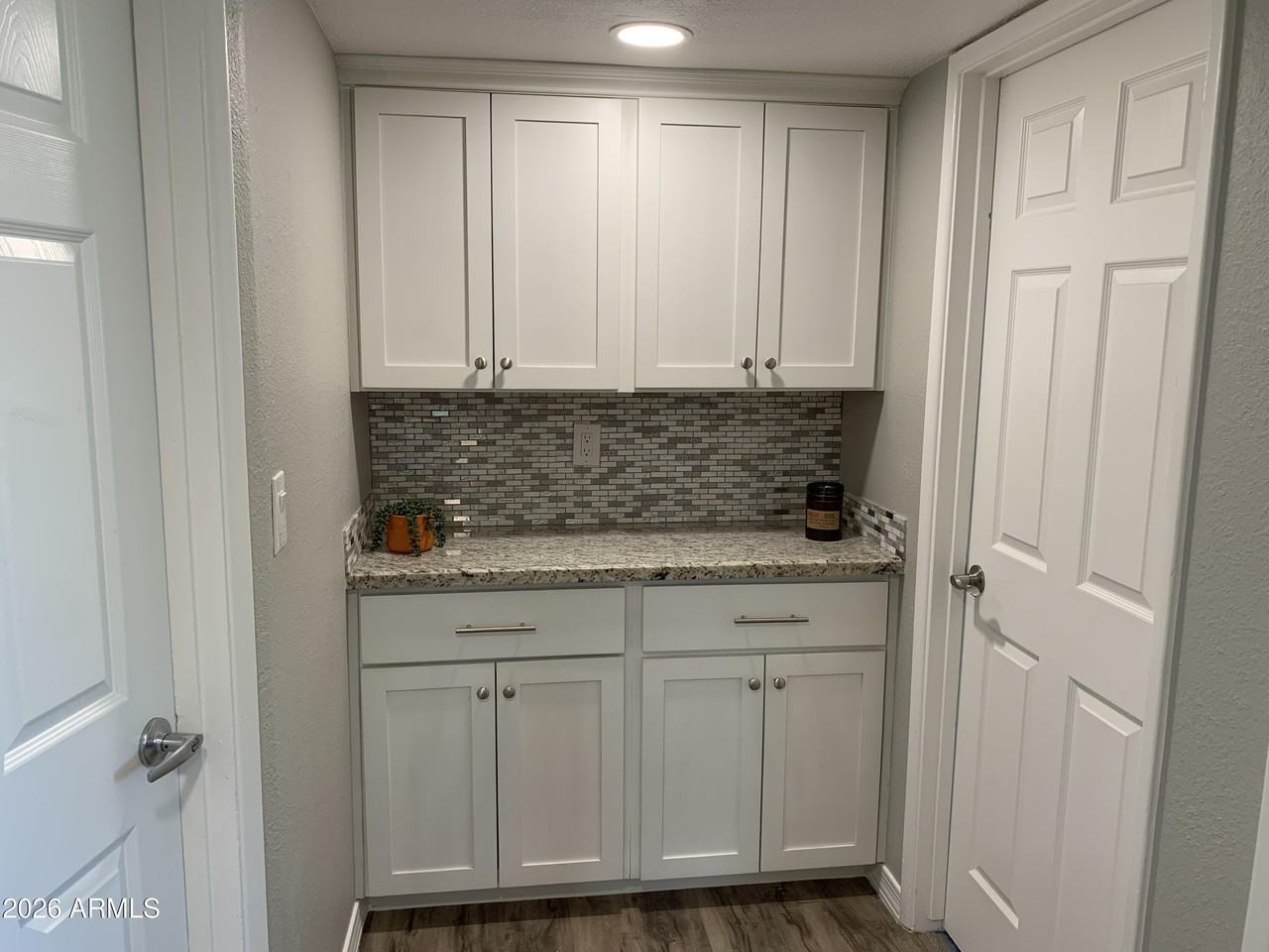 7001 E Loma Land Dr - Photo 5 of 20