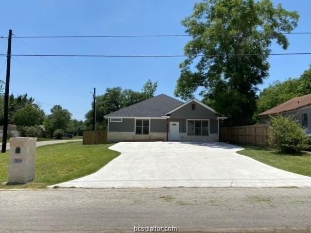 509 E Pruitt St - Photo 2 of 29