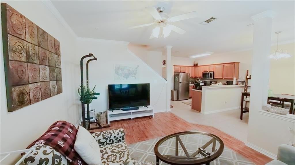 1001 Krenek Tap Rd Apt 1604 - Photo 6 of 26