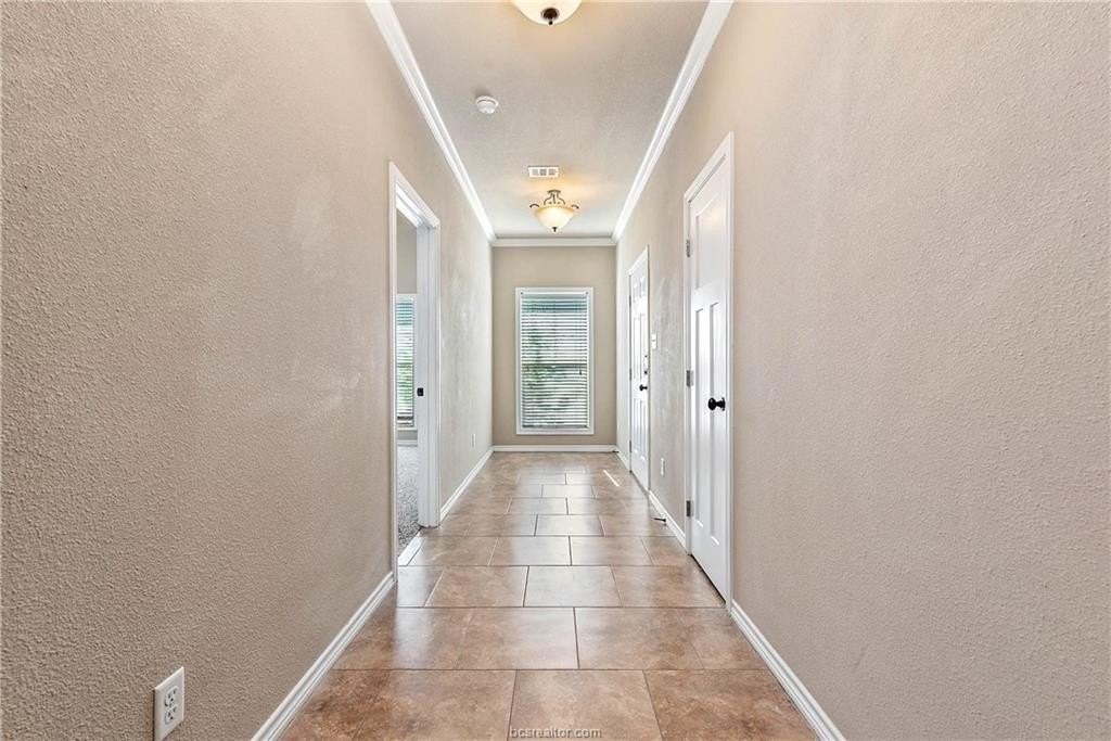 4179 Golden Eagle Dr Unit B - Photo 4 of 23