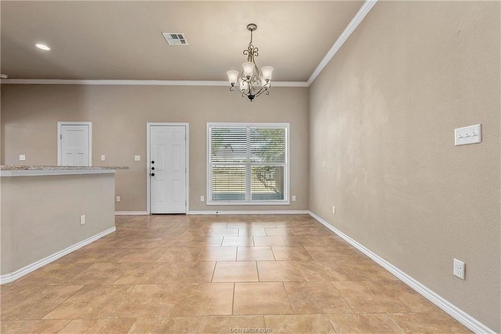 4179 Golden Eagle Dr Unit B - Photo 5 of 23