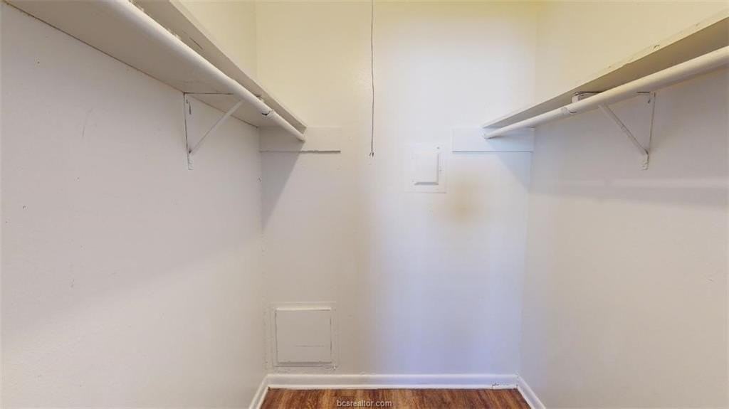 500 Foch St Apt 5 - Photo 6 of 11