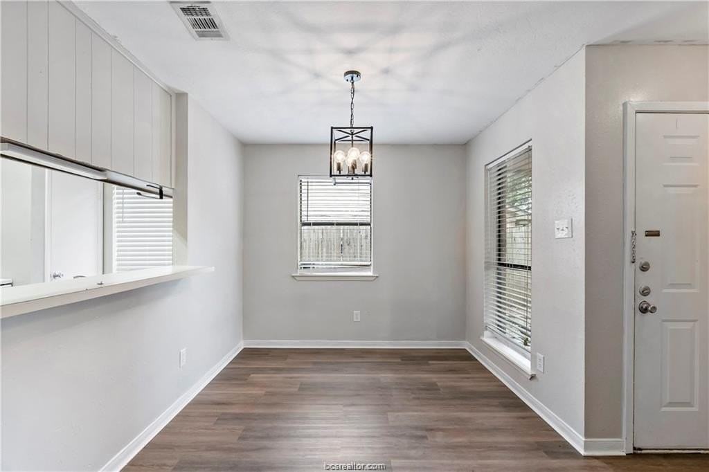 616 Cross Timbers Dr - Photo 5 of 23