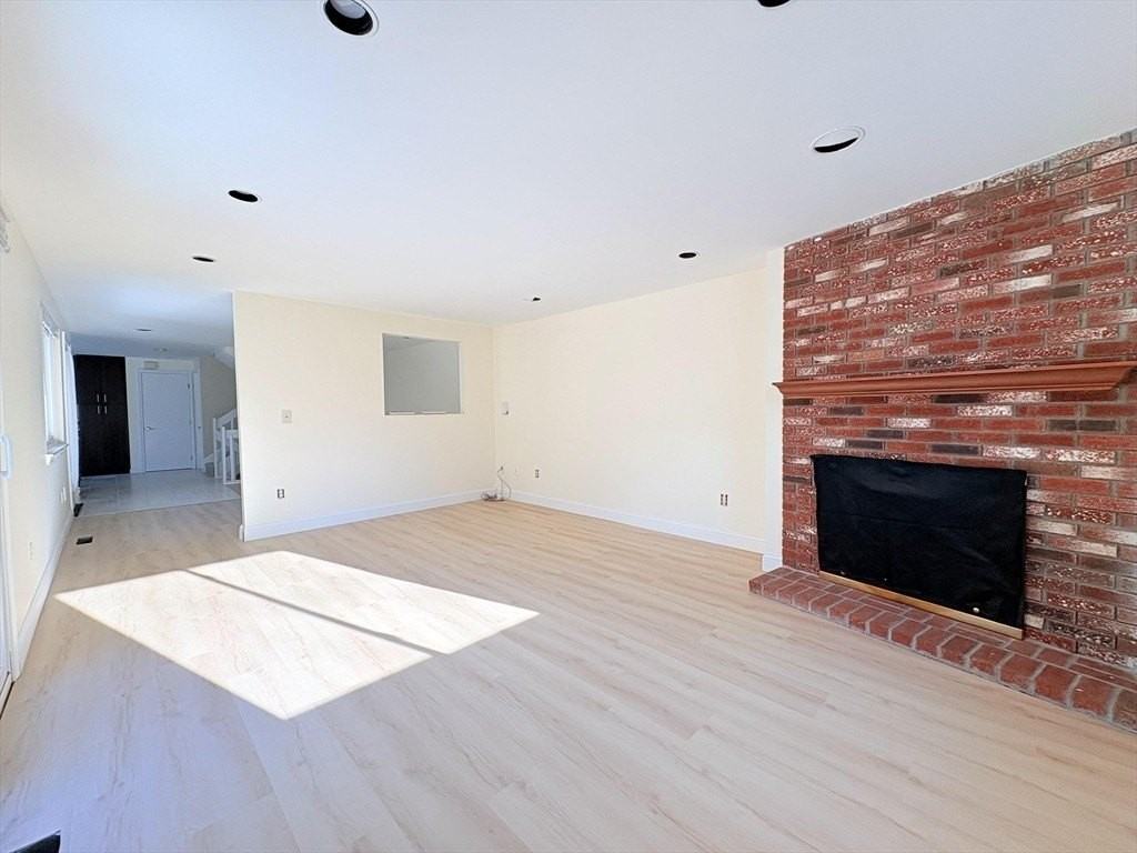 93 Spyglass Hill Dr - Photo 5 of 20