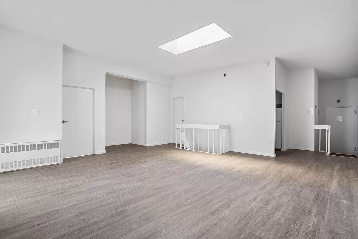 Gold St #712 - Photo 4 of 16