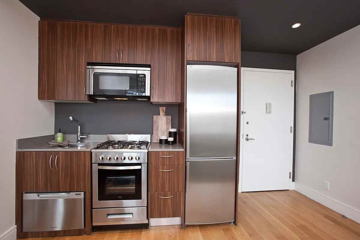 Front St #4E - Photo 5 of 11