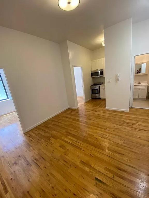 Maiden Ln #6Q - Photo 2 of 6