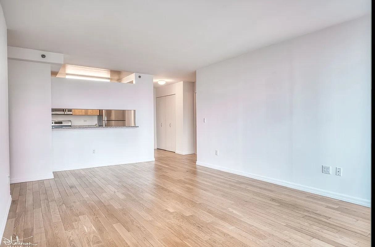 Gold St #3812 - Photo 3 of 16