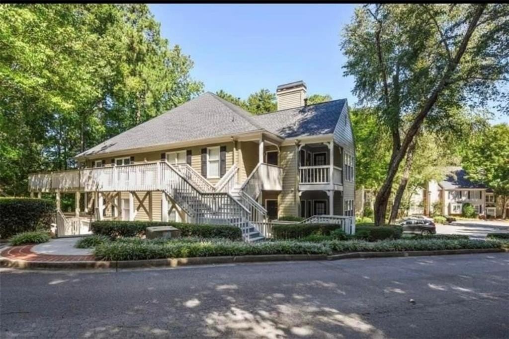 102 Bainbridge Dr - Photo 4 of 4