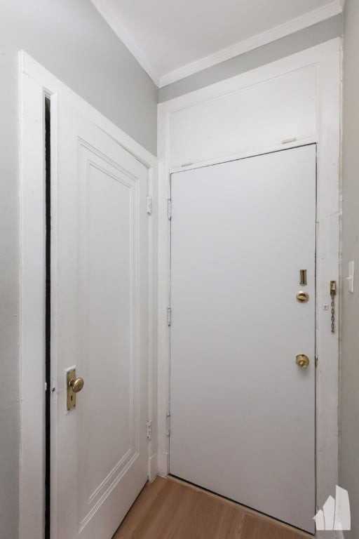 3831 N Fremont St #503 - Photo 4 of 9