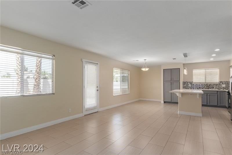 9424 Deer Lodge Ln - Photo 5 of 23