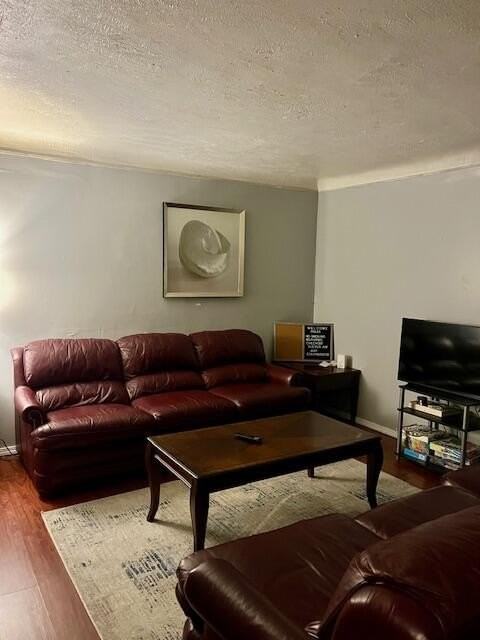 81 Kibbee St - Photo 3 of 13