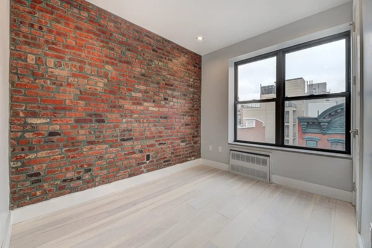 200 Stanton St #11 - Photo 3 of 8