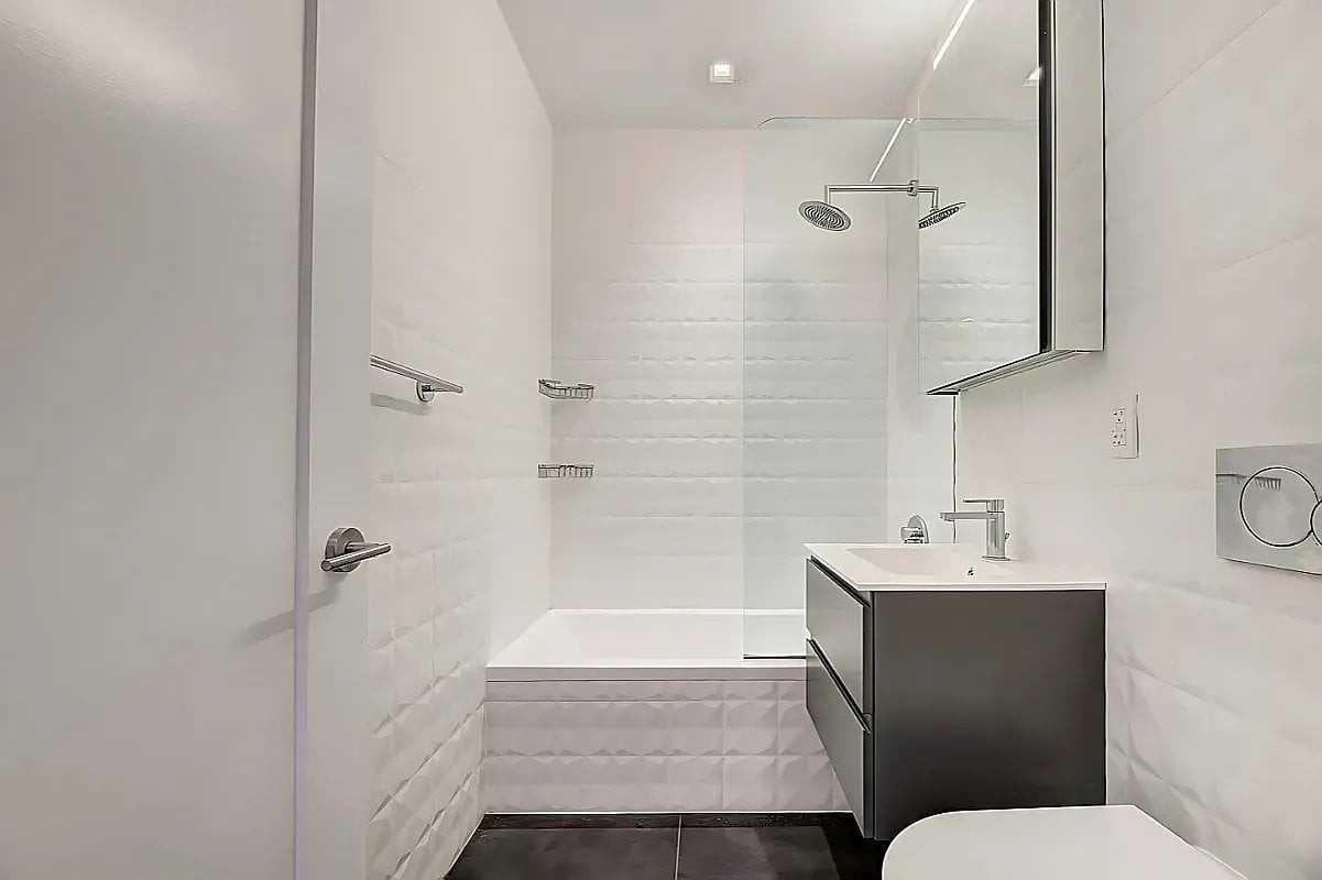 200 Stanton St #11 - Photo 7 of 8