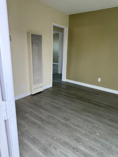 342 E 99th St #4 - Photo 6 of 7