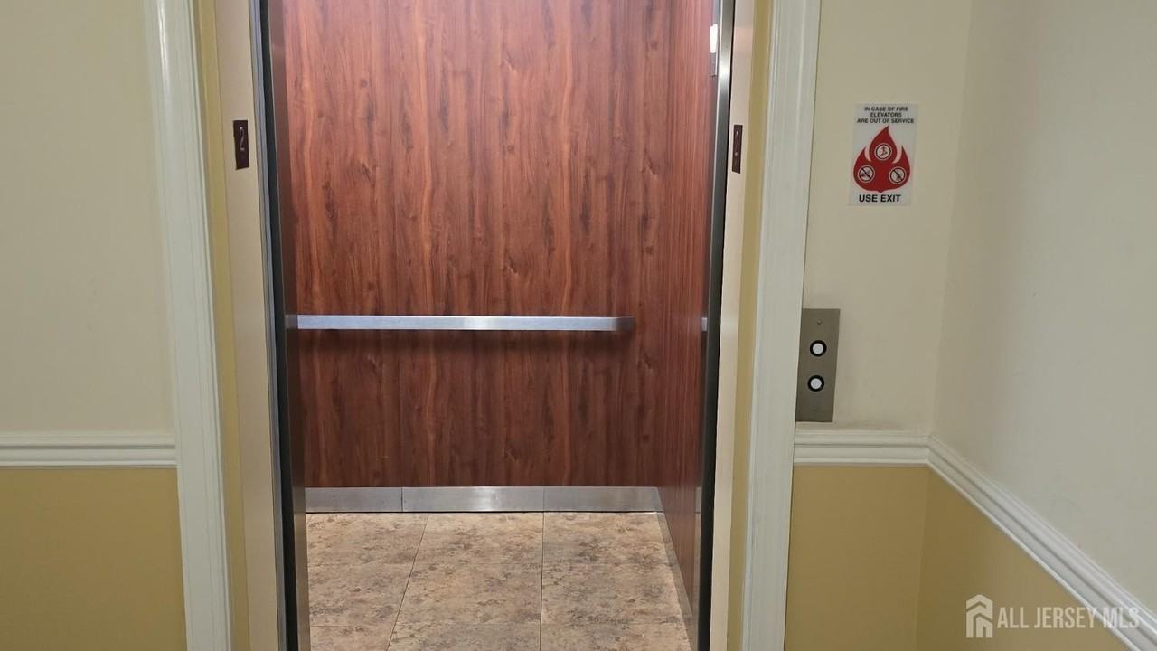 103 Liddle Ave - Photo 4 of 24